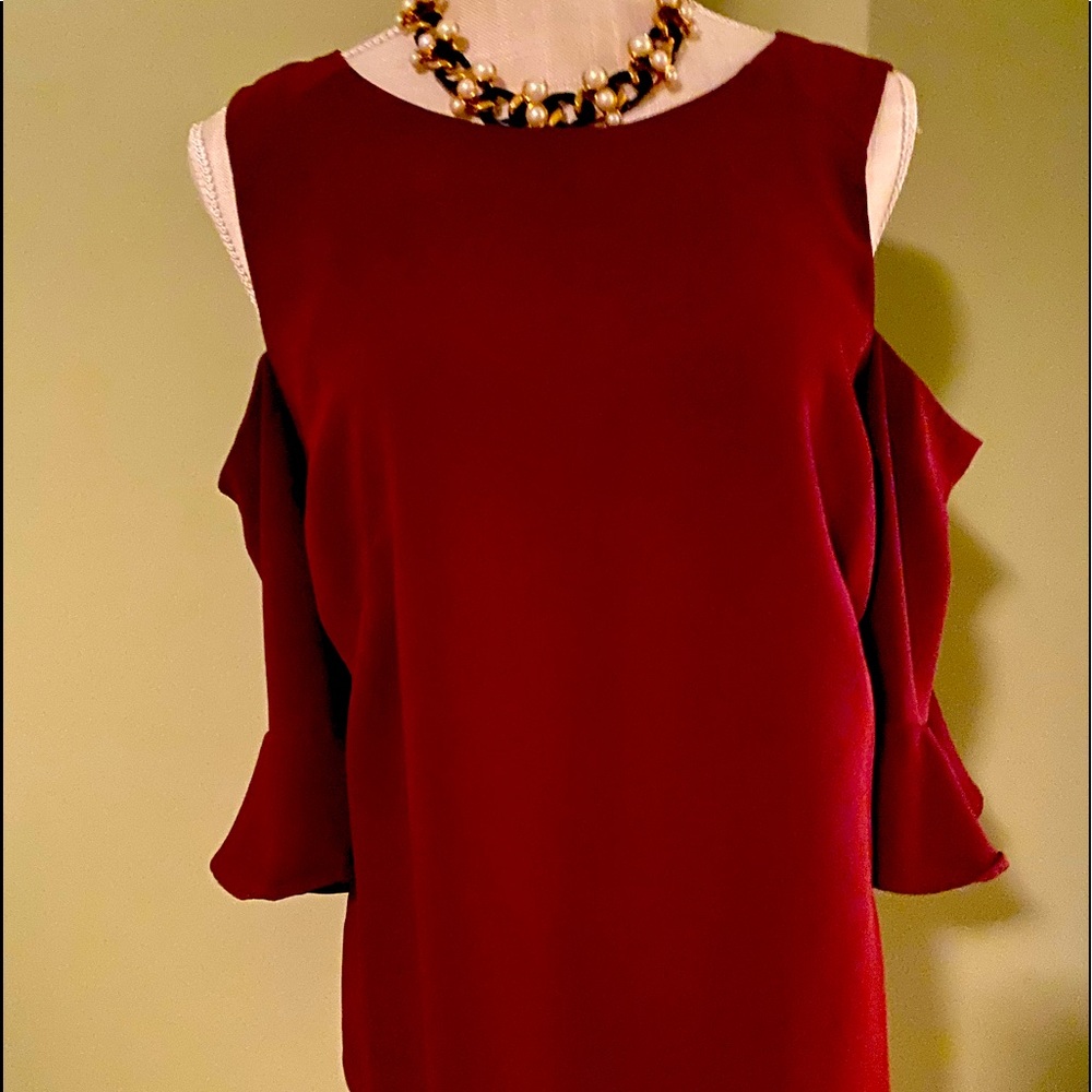 Ann Taylor blouse with shoulder cut-outs - size LP